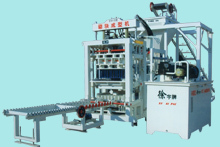 供应质量最可靠的混凝土砌块成型机，信誉第一——巩义市城区通达建筑工程设备厂